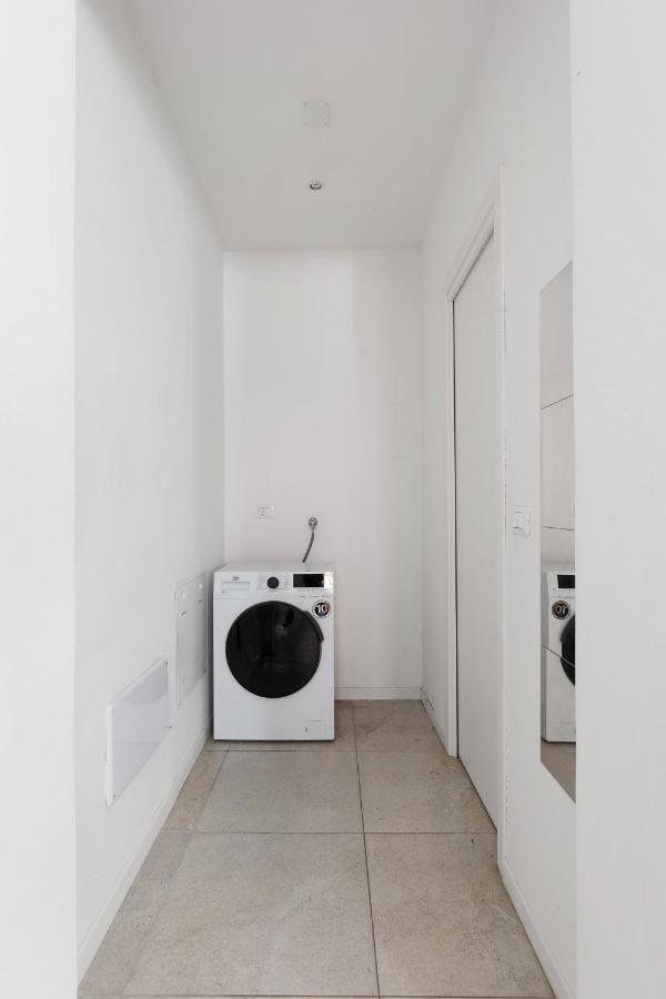 Modern Studio In Borgo Panigale By Wonderful Italy Болонья Экстерьер фото