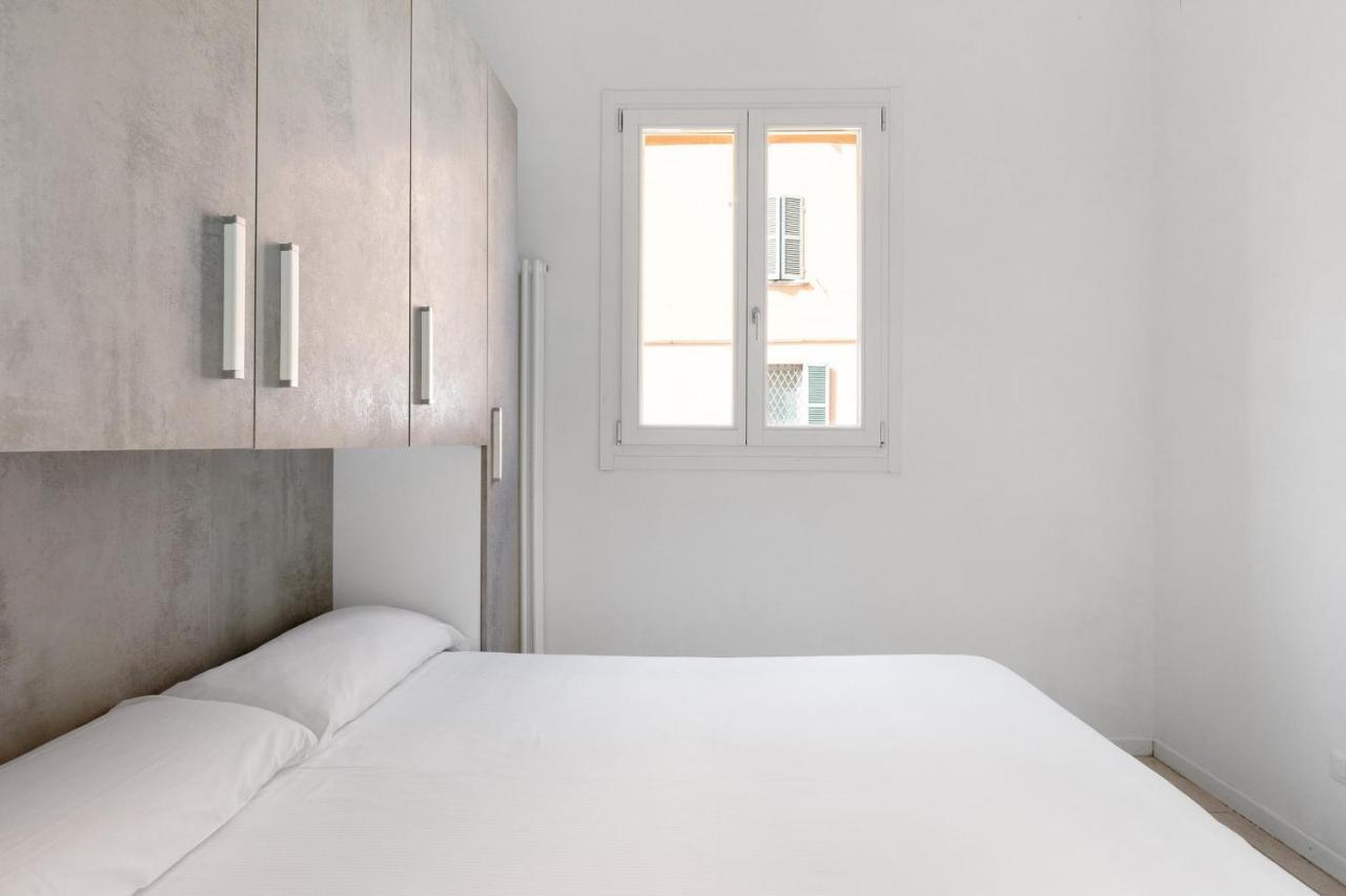 Modern Studio In Borgo Panigale By Wonderful Italy Болонья Экстерьер фото